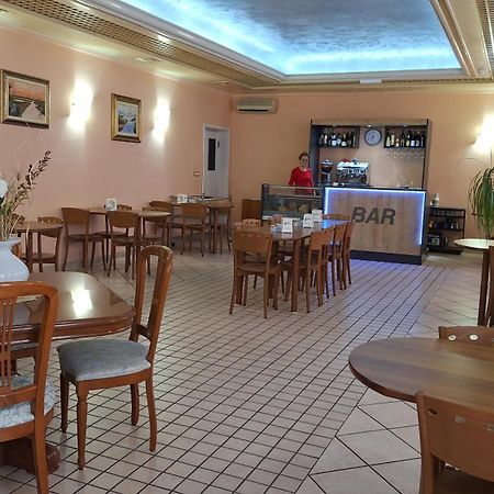 Hotel Perla Massa Lombarda Екстер'єр фото