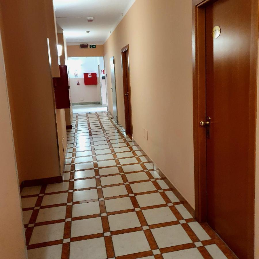 Hotel Perla Massa Lombarda Екстер'єр фото