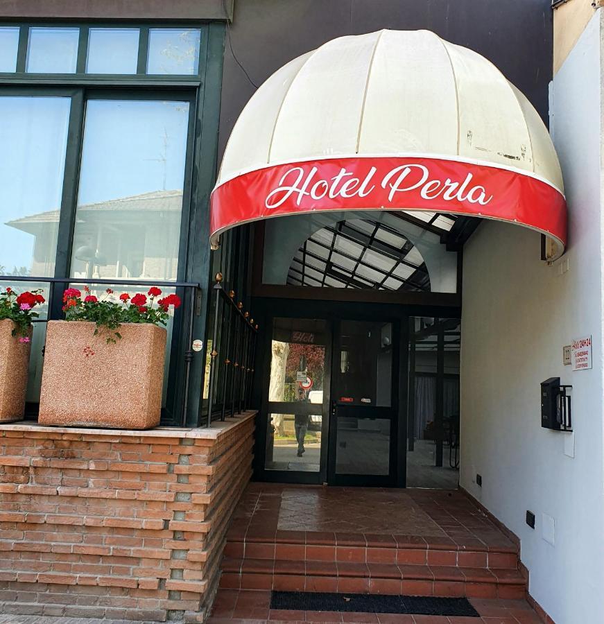 Hotel Perla Massa Lombarda Екстер'єр фото