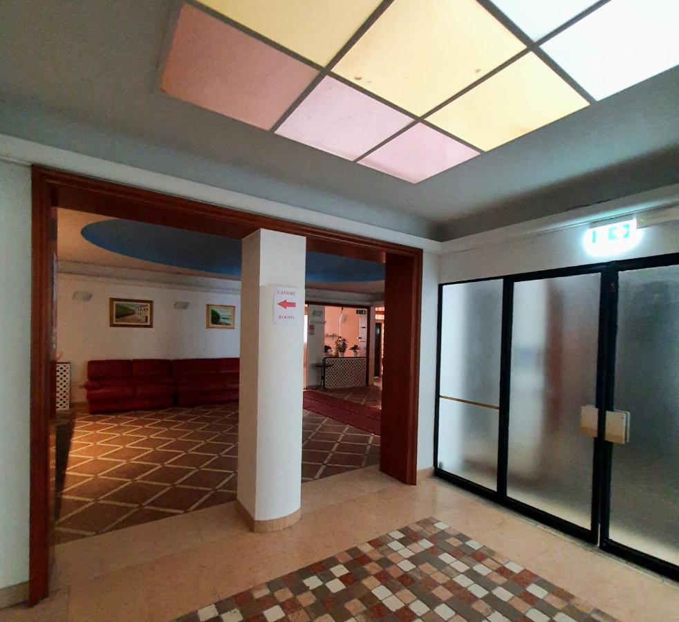 Hotel Perla Massa Lombarda Екстер'єр фото