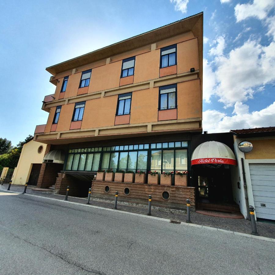 Hotel Perla Massa Lombarda Екстер'єр фото